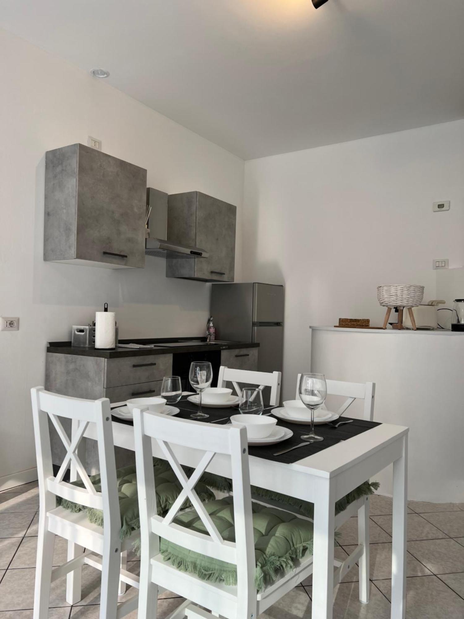 Jacam Home Free Parking Como Albese Con Cassano Экстерьер фото